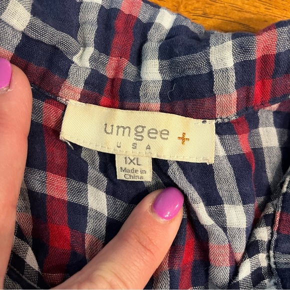 Umgee Red and Blue Plaid Casual Shirt - Picture 2 of 6